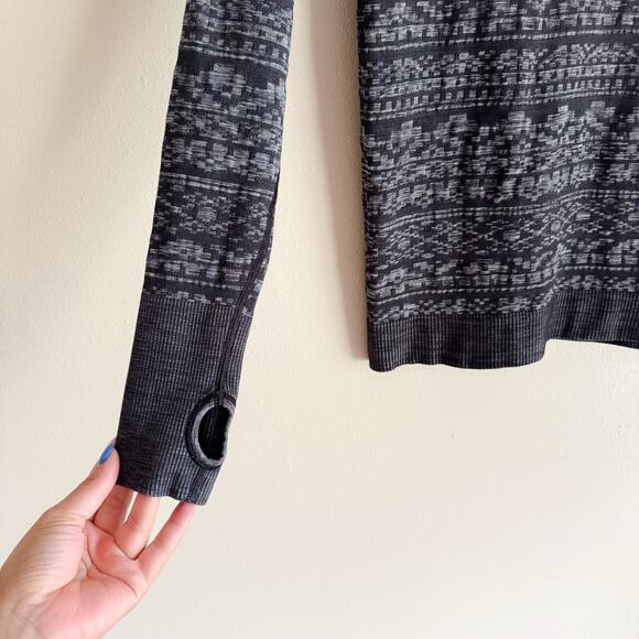 Lululemon Grey + Black Printed Rest Less 1/4 Zip Seamless Pullover Jacket - Picture 3 of 8